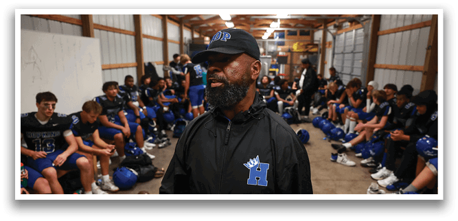 Hopkins vs Park on Friday, September 19, 2025. Photo by Cheryl A. Myers 