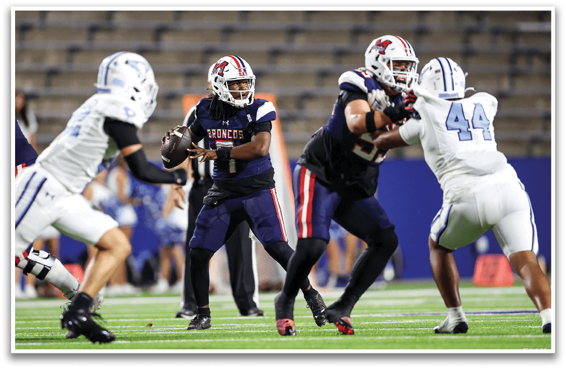 McKinney Boyd against Wylie East on Friday, September 5, 2025 at McKInney ISD Stadium. The game started more than two hours late due to weather then was ended at halftime with Wylie East leading 28-24 because of approaching weather. (Photo by Kevin Bartram/buzzphotos.com)