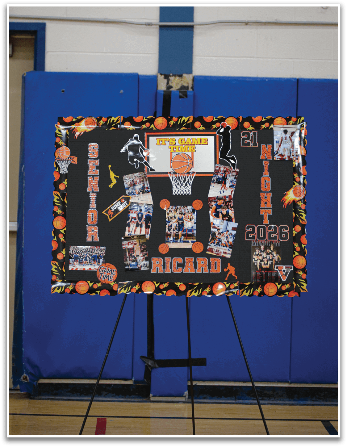 A display board with photos and information about the Riccardo family. AI generated content