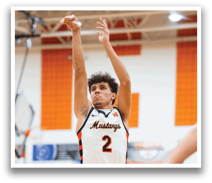 A basketball player wearing a number 2 jersey shoots a free throw. Contenido generado con IA