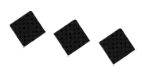Three green squares with a pattern of small black dots are arranged diagonally on a white background. Descripci n generada con IA