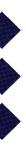 Three dark blue arrows pointing to the right on a white background. Descripci n generada con IA