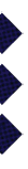 Three dark blue arrows pointing to the right on a white background. Descripci n generada con IA