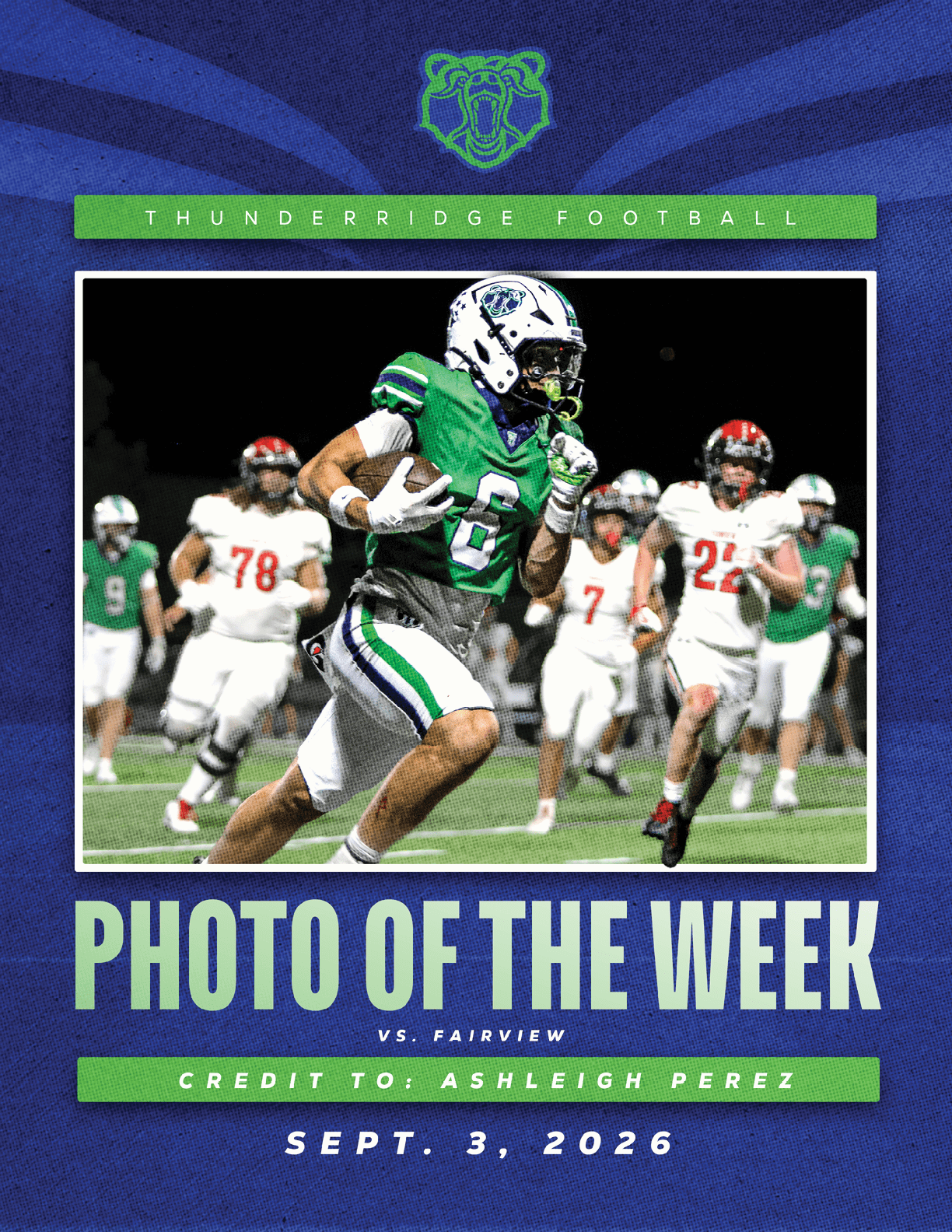 A football player in a green jersey is jumping in the air. Description generated by AI