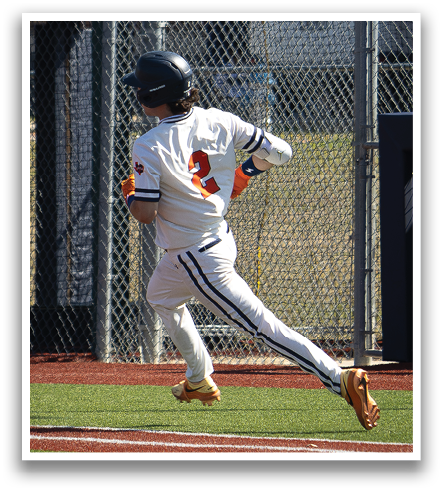 A baseball player is running on the field, wearing a helmet and a white uniform. Contenido generado con IA