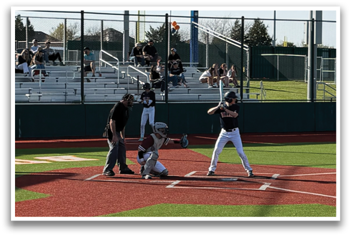 A group of people are standing on a baseball field. Contenido generado con IA