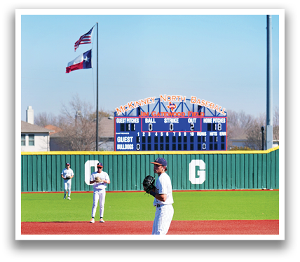 Two baseball players on a field, one of them is pitching the ball. Contenido generado con IA