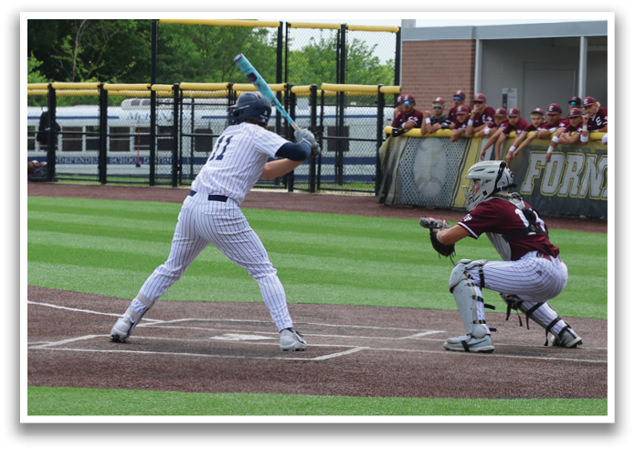 A baseball player is swinging a bat, while a catcher and an umpire watch. Contenido generado con IA