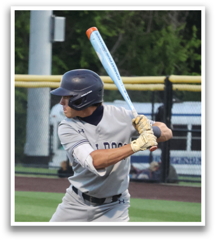 A baseball player is swinging a bat, attempting to hit a ball. Contenido generado con IA