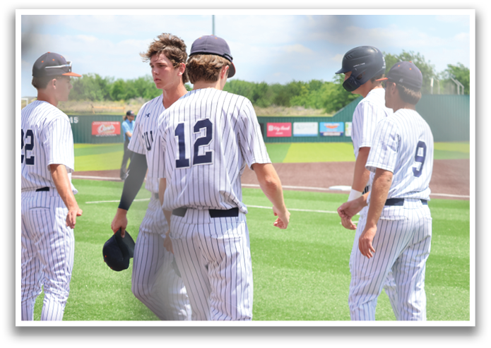Baseball players wearing uniforms and talking to each other on the field. Contenido generado con IA