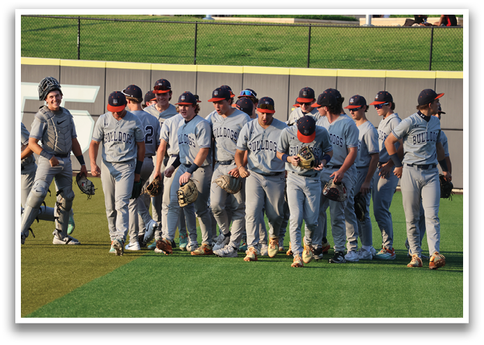 Baseball players wearing grey uniforms and holding gloves. Contenido generado con IA