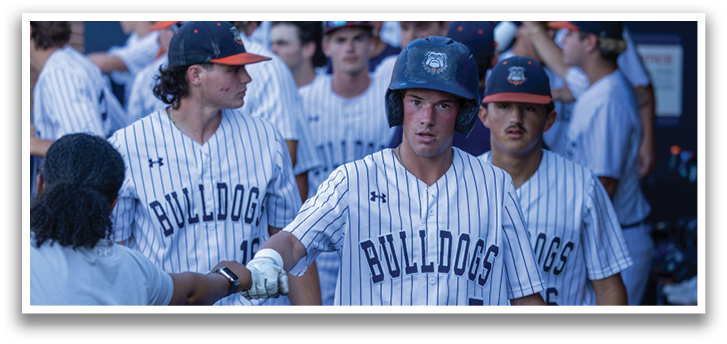A group of baseball players wearing white uniforms and blue caps. Contenido generado con IA
