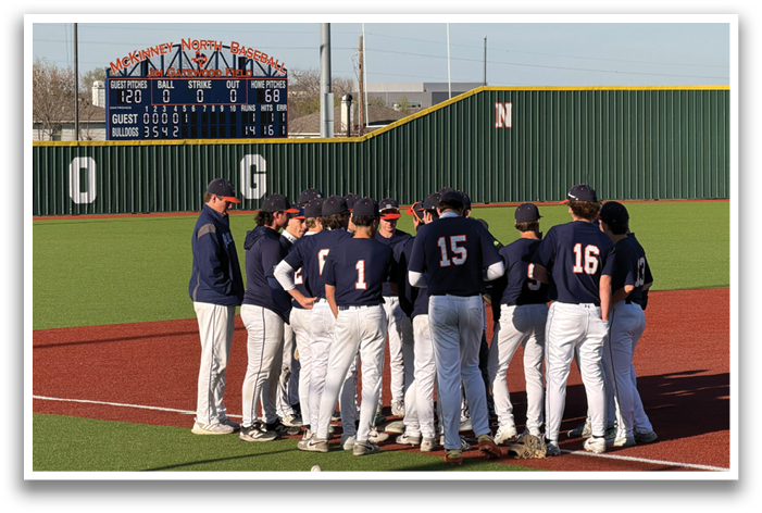 A group of baseball players are standing on the field, posing for a picture. Contenido generado con IA