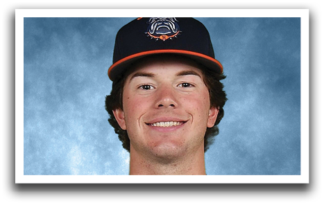 A baseball player wearing a white jersey with the word “Dawgs" on the front. Contenido generado con IA