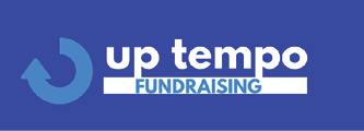 A blue sign with white letters that says “Up Tempo Fundraising". Contenido generado con IA