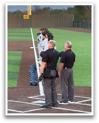 A group of men are standing on a baseball field, some of them wearing baseball gloves. Contenido generado con IA