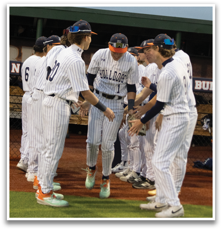 Baseball players in uniforms shake hands on the field. Contenido generado con IA