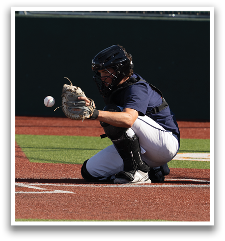 A baseball player is swinging a bat at a ball, while a catcher and an umpire watch. Contenido generado con IA