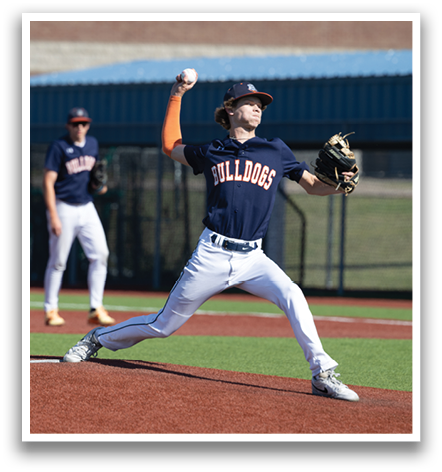 A baseball player in a blue shirt and white pants is pitching a ball. Contenido generado con IA