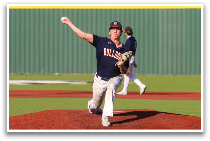A baseball player in a blue shirt and white pants is pitching a ball on a field. Contenido generado con IA