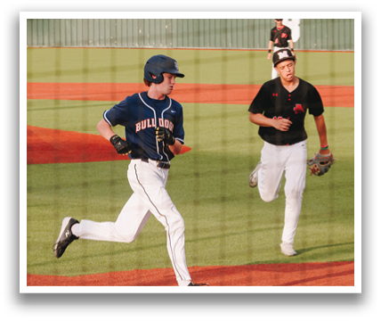 Two baseball players running on the field. Contenido generado con IA
