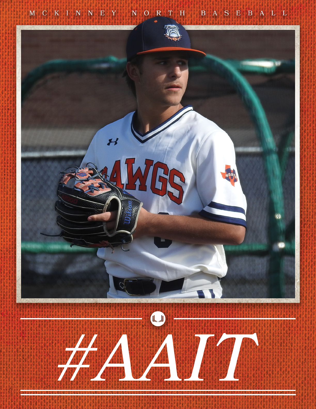 A baseball player wearing a white jersey with the letters “AIT" on the front. Contenido generado con IA