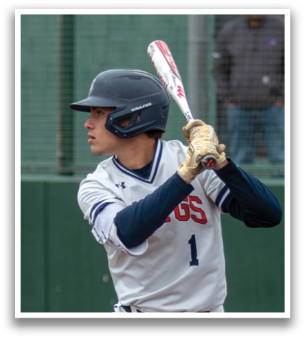A baseball player in a white uniform is swinging a bat at a ball. Contenido generado con IA