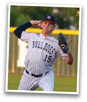 A baseball player in a striped uniform is pitching a ball on a field. Contenido generado con IA