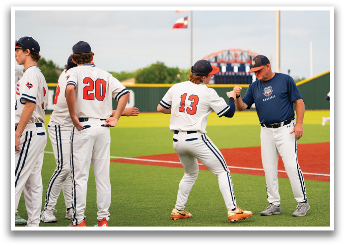 Baseball players on a field, one shaking hands with another. Contenido generado con IA