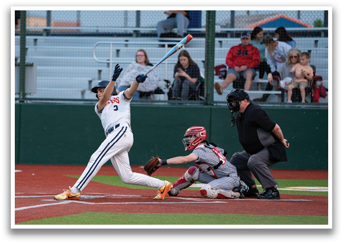 A baseball player is swinging a bat at a ball, while a catcher and an umpire watch. Contenido generado con IA