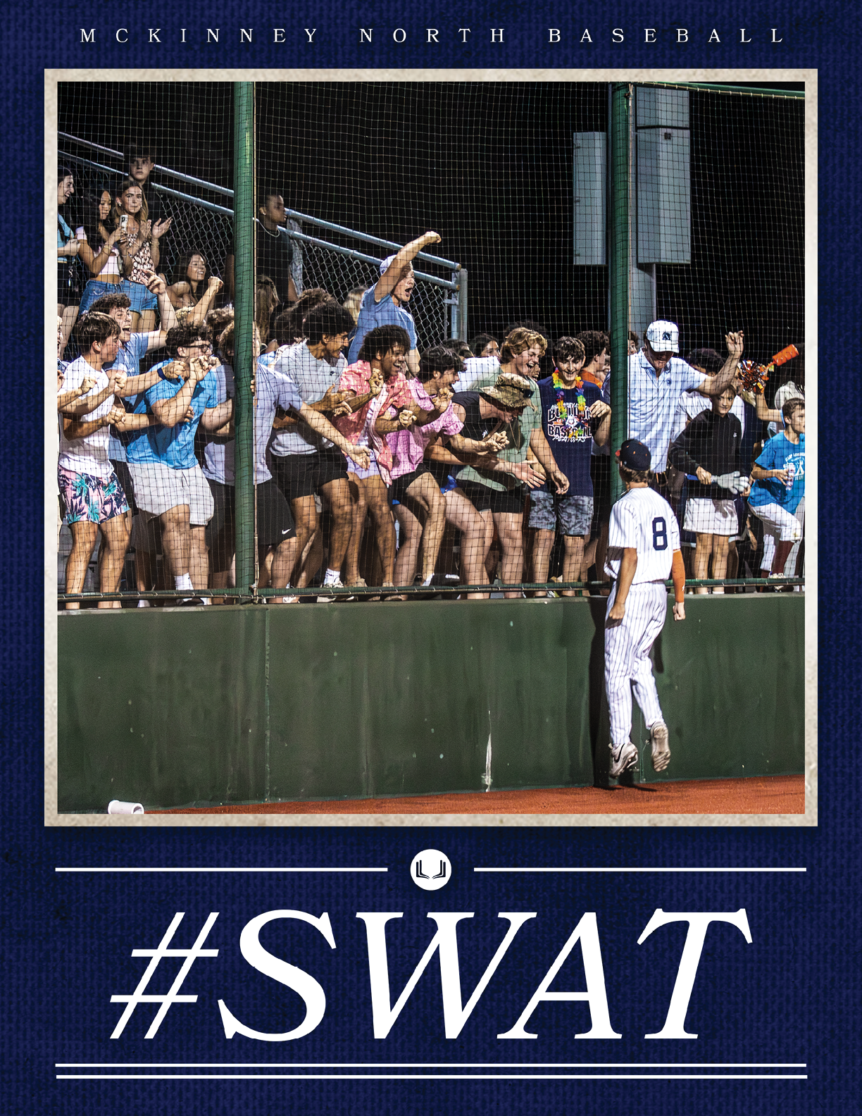 A baseball player stands on the field, surrounded by a crowd of fans. Contenido generado con IA