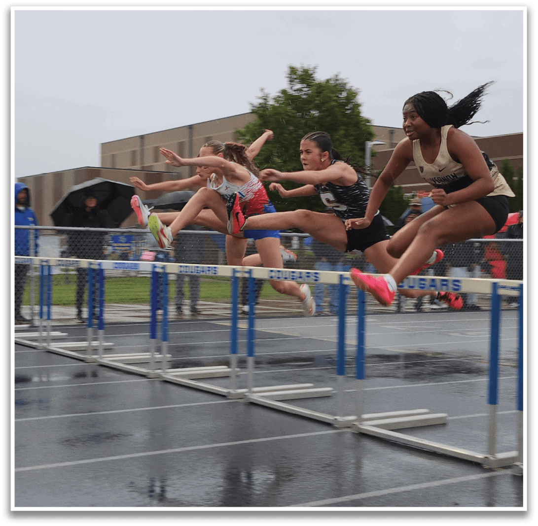 A group of girls are jumping over a barrier in a competition. Contenido generado con IA