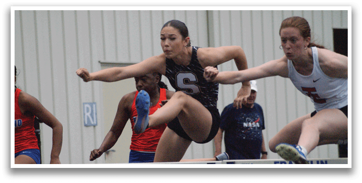 Two female athletes are competing in a high jump event. Contenido generado con IA