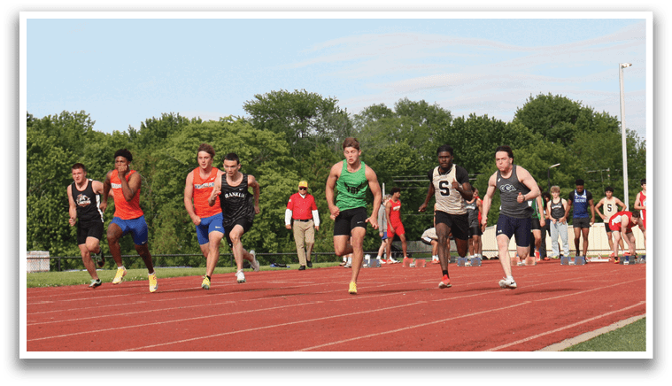 A group of people are running on a track, with some of them wearing shorts. Contenido generado con IA