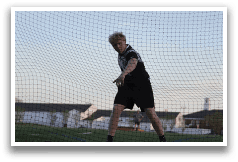 A man is throwing a baseball. Description generated by AI