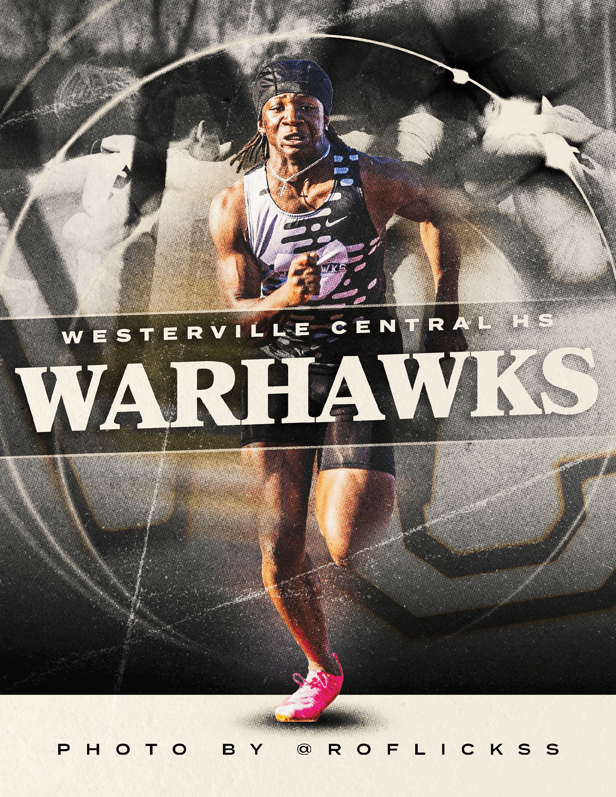 A runner wearing a black and white shirt. Description generated by AI